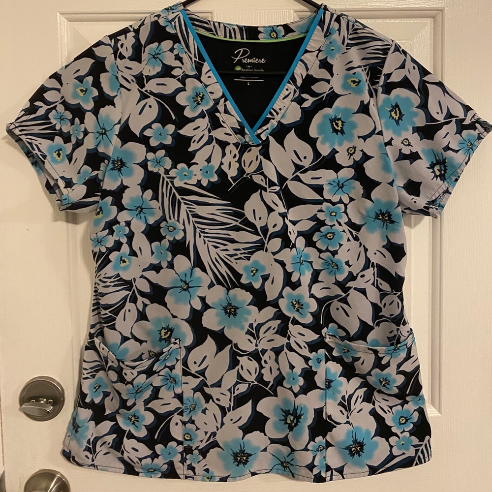 Large scrub top
